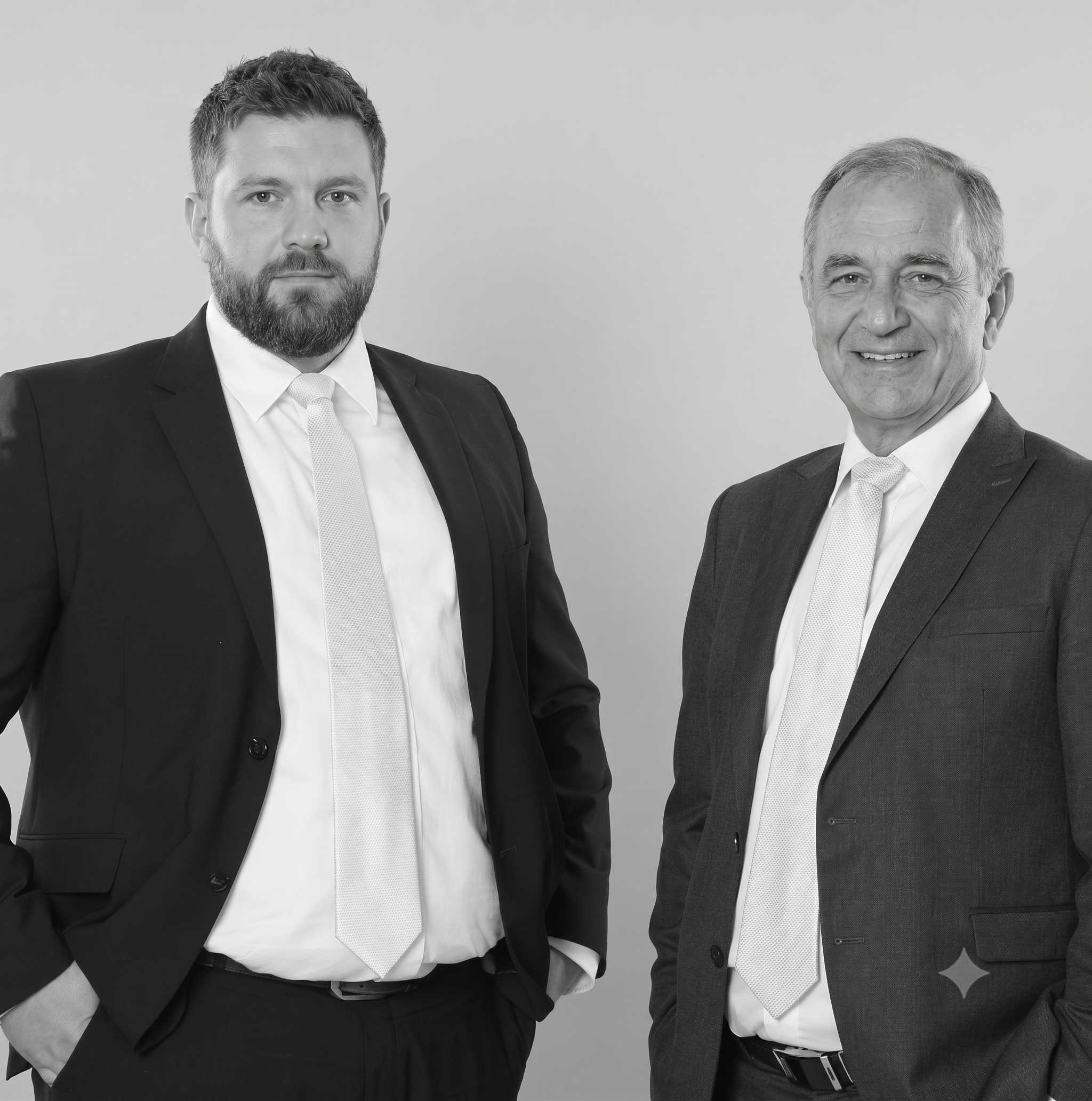 Schmidt und Weber - Inhaber des Zulassungsdienst Düren